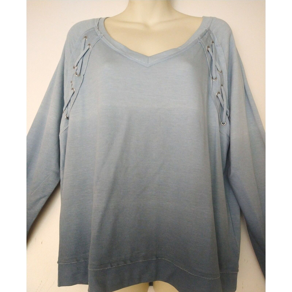 Women's MUDD Long Sleeve Blue Dip Dye Pullover Shirt Soft Comfy Size LG NWT - Picture 2 of 10